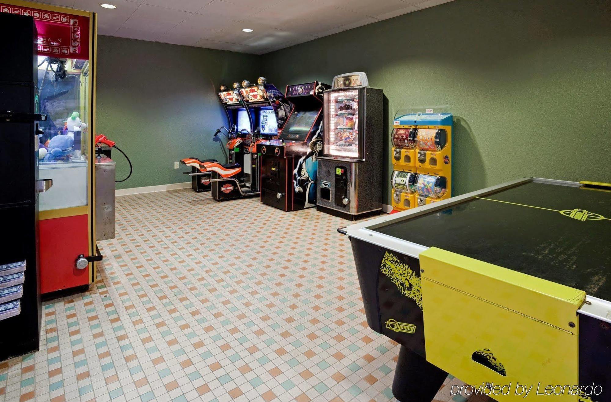 Holiday Inn Milwaukee Airport By Ihg Экстерьер фото